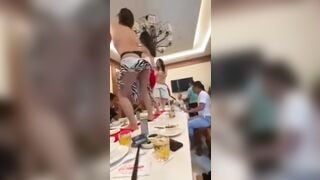 Sex liên hoan họp lớp cực vui