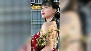 lê thị kim ngân khi ny đi nv
