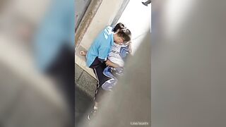 Quay lén hai em học sinh địt nhau trg trường