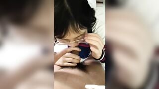Em học sinh bú cu thầy giáo để nâng điểm