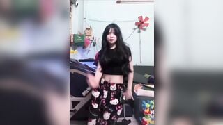 Gái Xinh nhảy sex