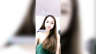 Anh Nằm Im Đi Để Em Thể Hiện Kỹ Năng