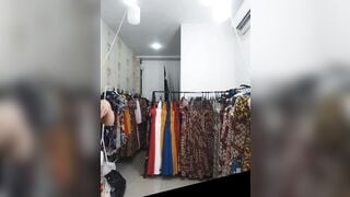 VN sự cố lộ hàng khi live stream P9