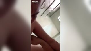 Người mẹ trẻ được con trai cặc to cho lên đỉnh