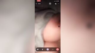 Call xem vú
