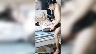 Vay tiền ko có chả e gái bán trinh chả nợ .lần đầu đau kêu la thảm thiết