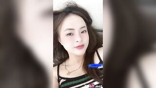 Có phải e Ái cà mau ko giống quá cơ