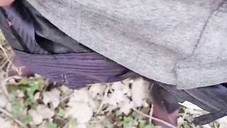 Cháu gái địt nhau với ông ngoài đồng