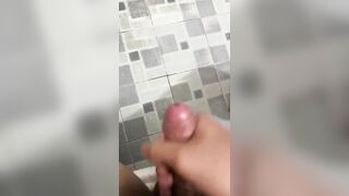 COn cu bé xíu thích sục