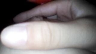 Thủ dâm bóp vú giữa đêm siêu hay