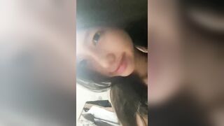 Em học sinh mới lớn mặt đã xinh, lồn còn đẹp