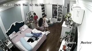 Phòng ngủ mấy em hot girl