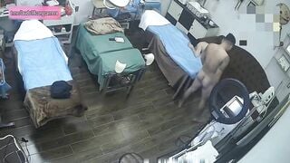 Hack camera anh trai đụ chị chủ spa vú to rên la