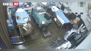 Hack camera Đại ca xăm trổ đụ chị chủ spa vú to rên la