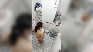 bé lam thật dâm bị quay rồi mà vẫn im lặng thật dâm
