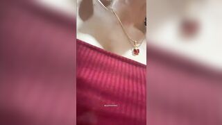 Thanh niên đang nhậu thủ dâm vì cực kỳ nứng