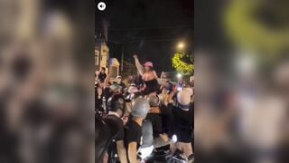 Bão Việt Nam quá cháy