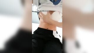 Em học sinh mới lớn thèm được đụ