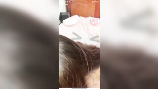 em hàng chuppy bím múp không lông show hàng thủ dâm với bím không lông